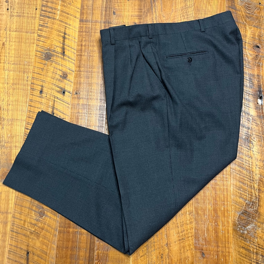 Vintage Austin Reed Pleated Dress Pants, Size 38x30